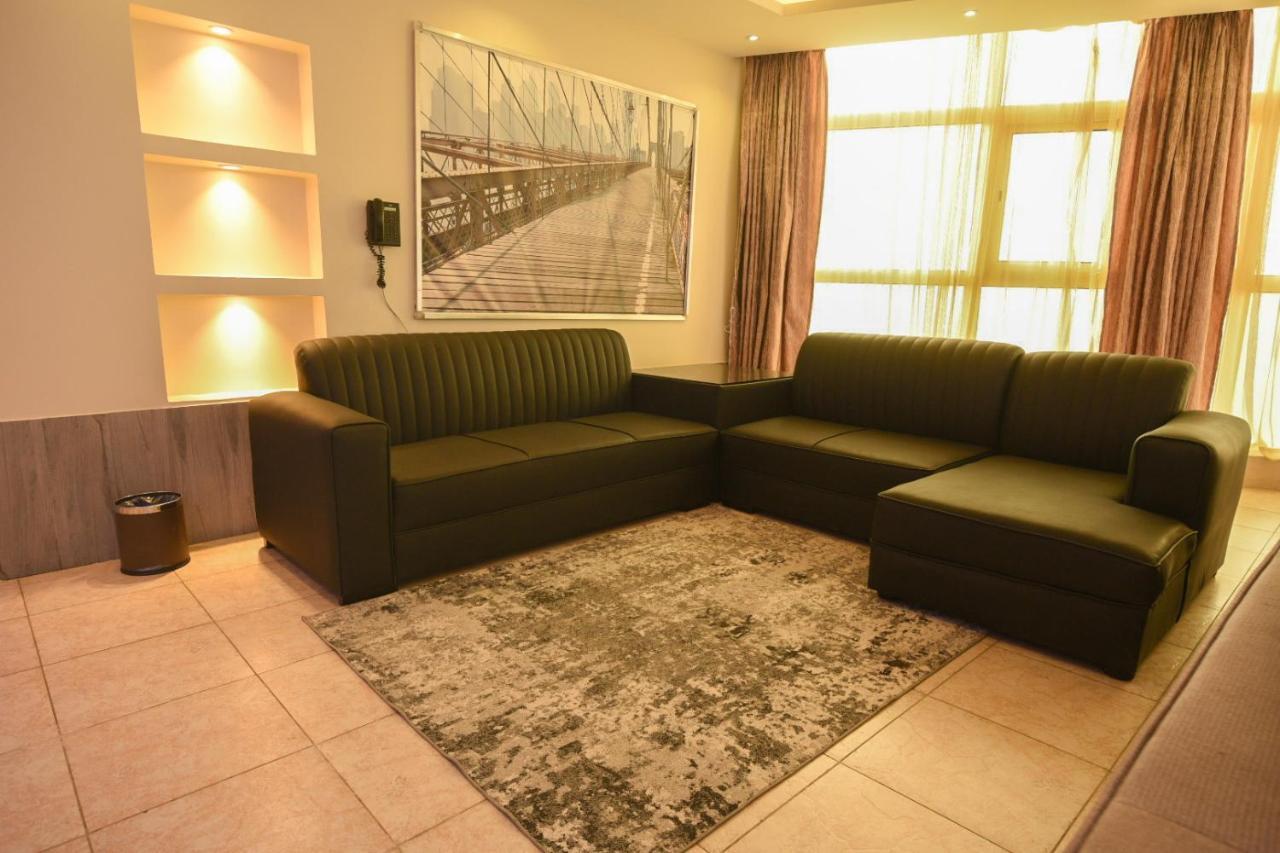 Hotel & Resort Golden Marina Yanbu Exterior photo
